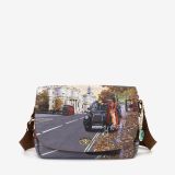 YES631F5-FLAP-BAG-LARGE-LONDON-TOURIST-1