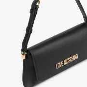 LOVE MOSCHINO